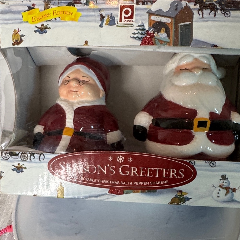 Salt and Pepper Shakers Santa Claus, and Mrs. Claus- Red and White NEW IN BOX